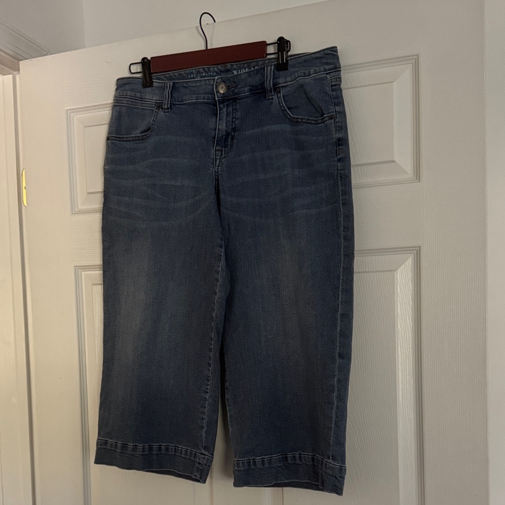 Limited wide leg cropped jeans size